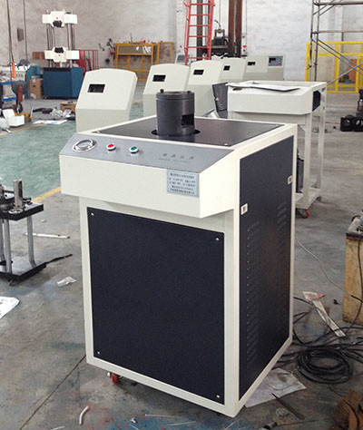 ��ĳ��ͱ�ͻԇ�(y��n)�C(j��)����;�����c(di��n)